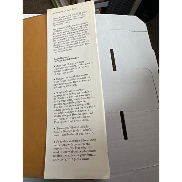 Eat Better, Live Better : a Commonsense Guide to Nutrition and Good Health - Picture 5 of 6